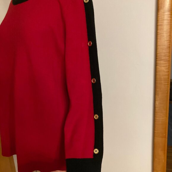 JM Collection Two-Tone Sweater - Picture 5 of 8